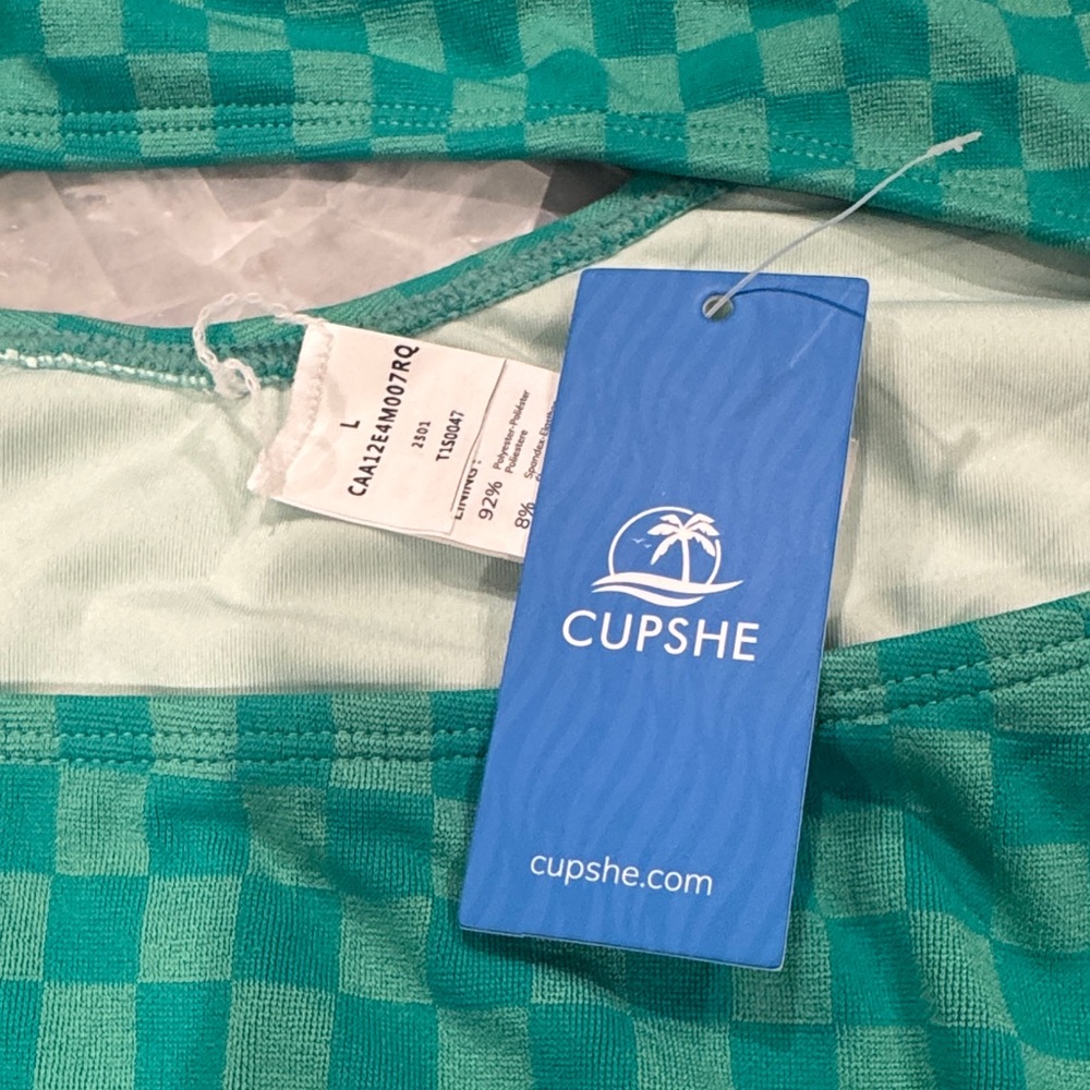 Cupshe Green Checkerboard One-Piece Swimsuit - Picture 2 of 4